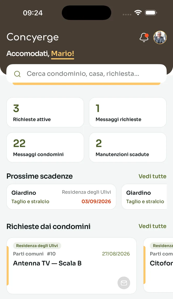 La stessa app, dalla parte di chi amministra: tre richieste attive, un messaggio su una richiesta, ventidue messaggi dai condomini, due manutenzioni scadute, e sotto le prossime scadenze e le richieste arrivate.